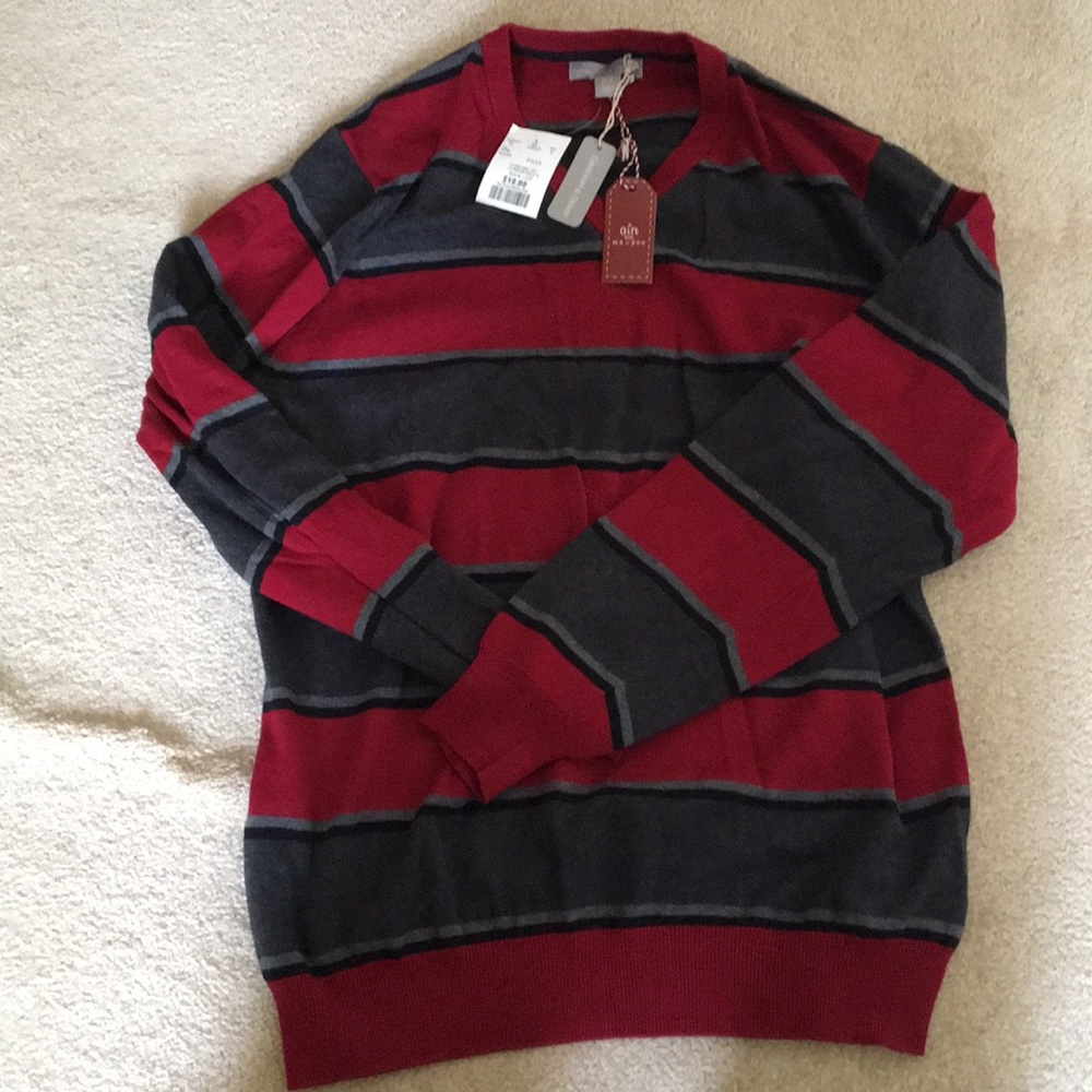 Brand NEW/Never worn/ 100% pure cotton sweater